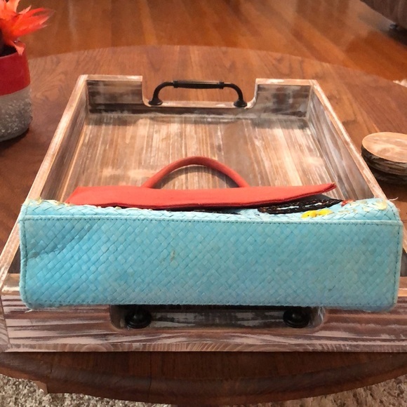 Lulu Guinness
"House" Purse Turquoise and Red Straw Satchel
10"L x 3"W x 10"H - Picture 2 of 15